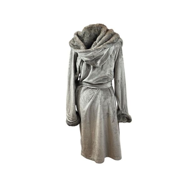 Ladies Pottery Barn Faux Fur Ombre Robe Size Medium Grey - Picture 6 of 12